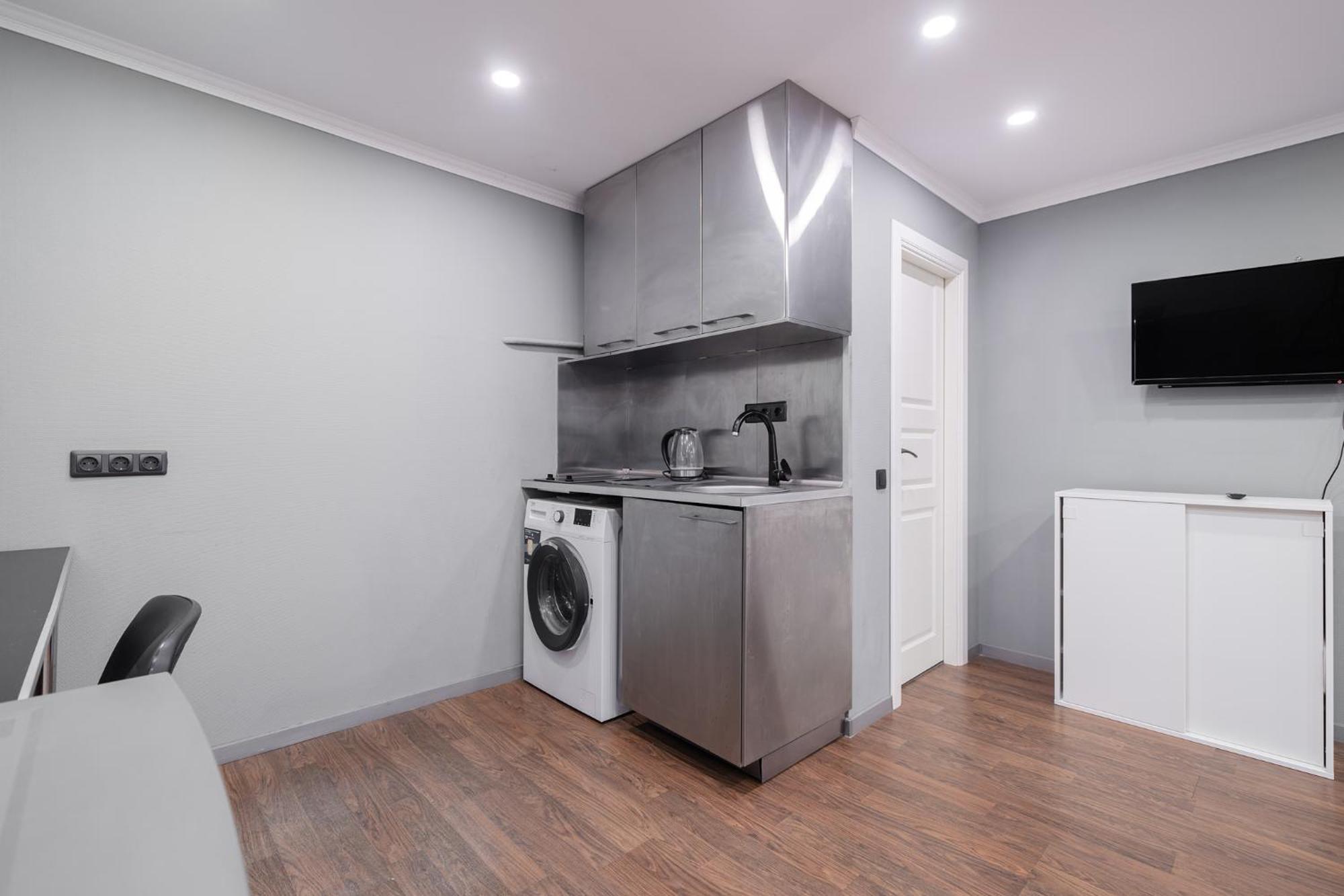 Islandijos Self Check-In Basement Apartments VNO Esterno foto